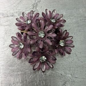 💜 Vintage Purple lavender Lilac Floral Brooch Clear Rhinestones Plastic
